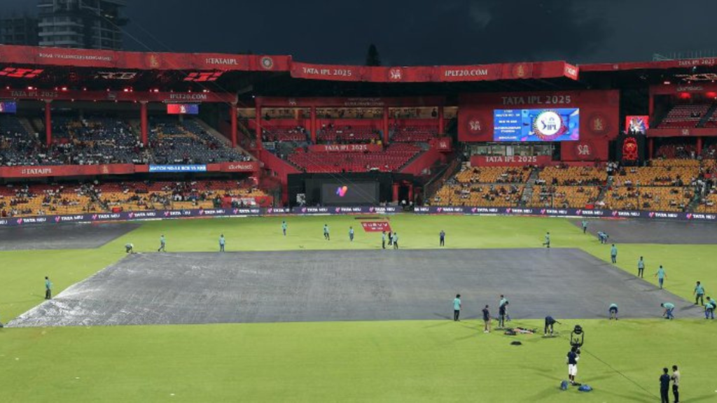 RCB becomes the first team to qualify